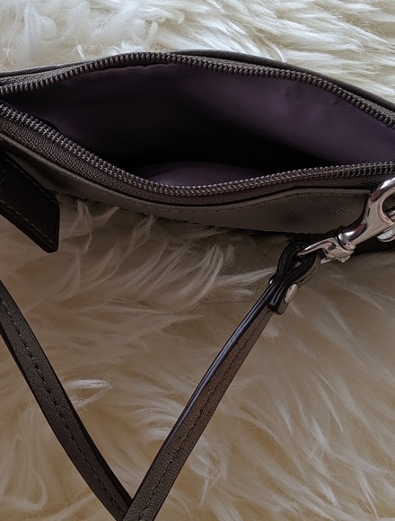 Metallic Coach Coin Purse - Picture 2 of 4